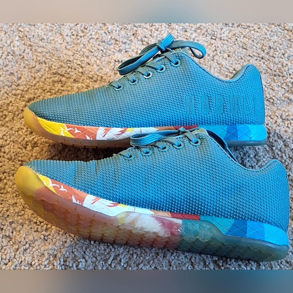 Women's Size 7.5 teal sunset NoBull Athletic Shoes